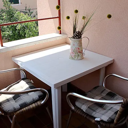 Apartments Garden Rovinj Exterior photo